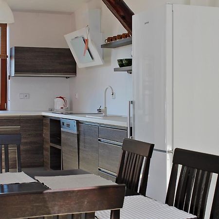 Attic With Parking, Near The Center Of Cb - 110M2 Ceske Budejovice Exterior foto